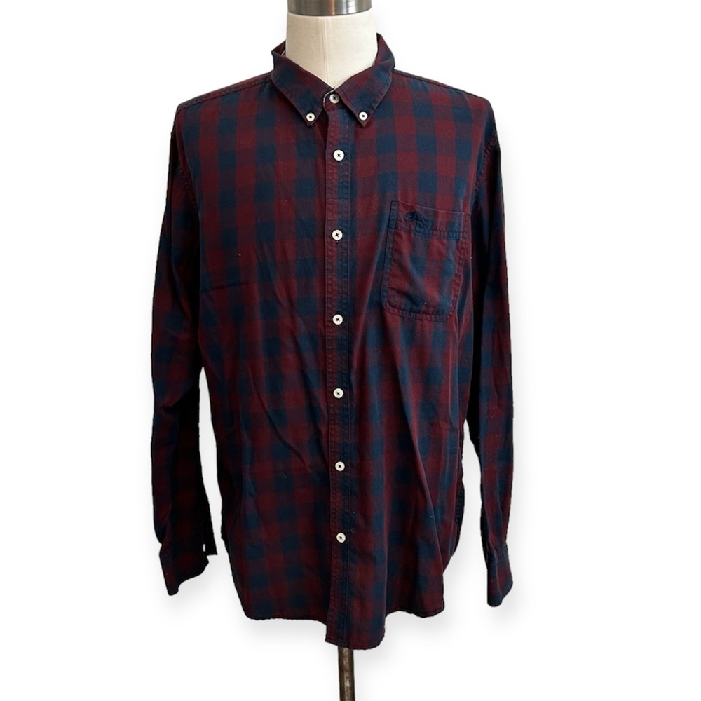 American rag mens XL plaid button down shirt